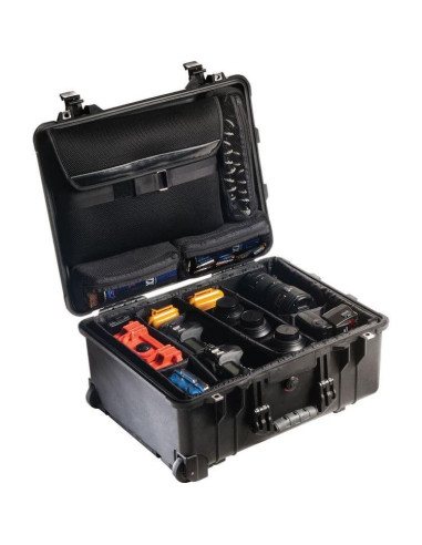 Walizka fotograficzna na kółkach...