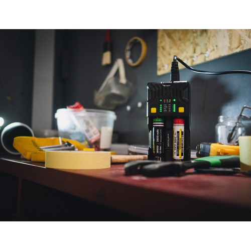 Uniwersalna ładowarka Armytek Uni C2, typ wtyczki: C — zdjęcie 2 z 6