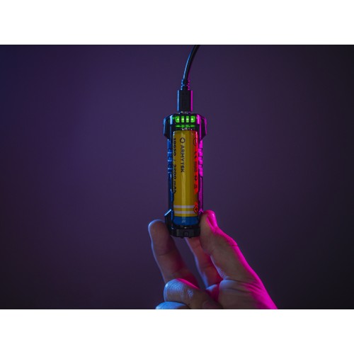 Ładowarka Armytek Handy C1 Pro — zdjęcie 6 z 6