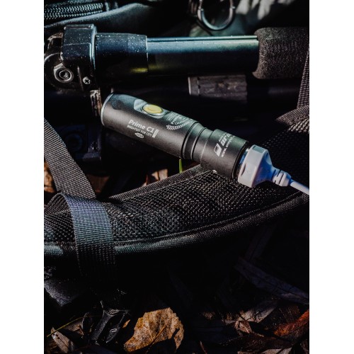 Ładowarka magnetyczna Armytek AMC-01 — zdjęcie 2 z 3