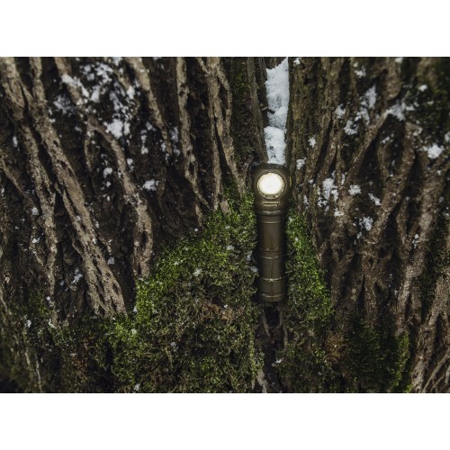 Armytek Wizard C2 Pro Max Magnet USB Olive — zdjęcie 5 z 6